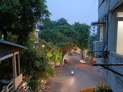 Hang Luoc Street, Vietnam Hang Luoc Street, Vietnam