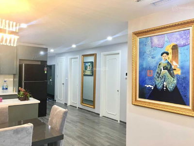 D'. Le Roi Soleil, Vietnam D'. Le Roi Soleil, Vietnam