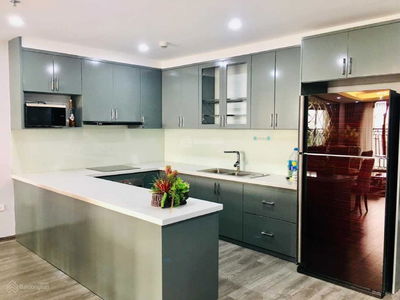 D'. Le Roi Soleil, Vietnam D'. Le Roi Soleil, Vietnam