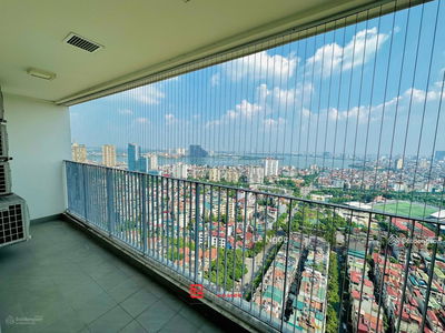 Kosmo Tay Ho, Vietnam Kosmo Tay Ho, Vietnam