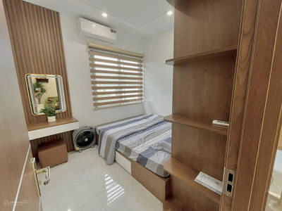 Hoang Hoa Tham Street, Vietnam Hoang Hoa Tham Street, Vietnam