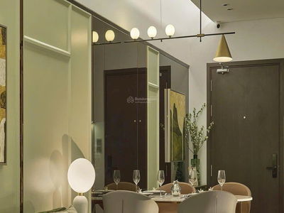 Nguyen Hoi Street, Vietnam Nguyen Hoi Street, Vietnam