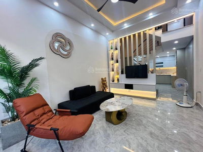 Chua Boc Street, Vietnam Chua Boc Street, Vietnam