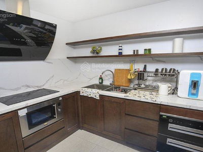 D'. Le Roi Soleil, Vietnam D'. Le Roi Soleil, Vietnam