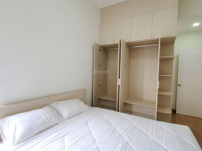 Topaz Twins Project, Vietnam  Topaz Twins Project, Vietnam