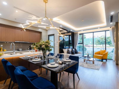 Duong Dinh Nghe Street, Vietnam Duong Dinh Nghe Street, Vietnam