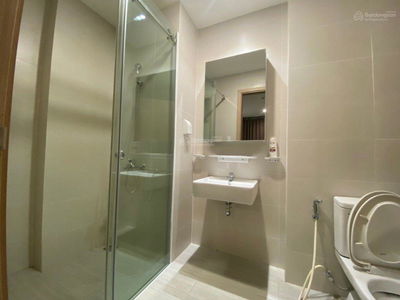 Jamila Khang Dien, Vietnam Jamila Khang Dien, Vietnam