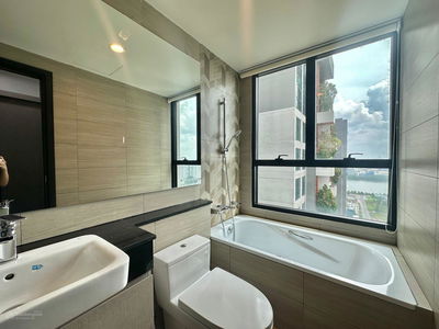 Happy In View, Vietnam Happy In View, Vietnam