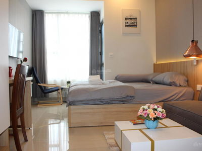 River Gate, Vietnam River Gate, Vietnam