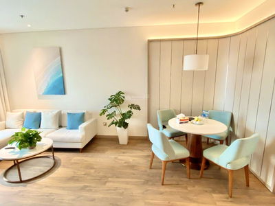 A La Carte Ha Long Bay Project, Vietnam A La Carte Ha Long Bay Project, Vietnam