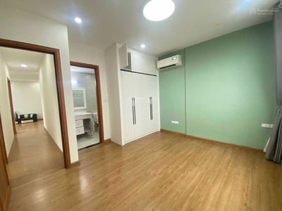 Golden Palace, Vietnam Golden Palace, Vietnam