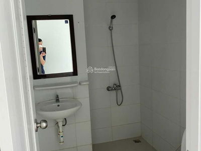 Topaz Elite, Vietnam Topaz Elite, Vietnam