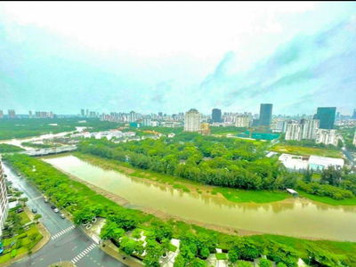 The Peak, Vietnam  The Peak, Vietnam