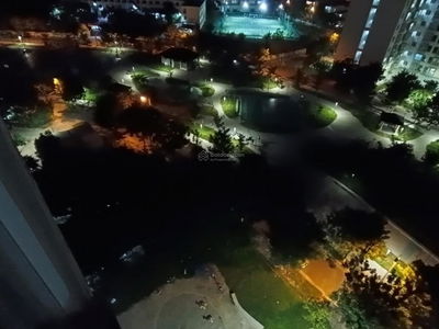 Nguyen Huu Tien Street, Vietnam Nguyen Huu Tien Street, Vietnam