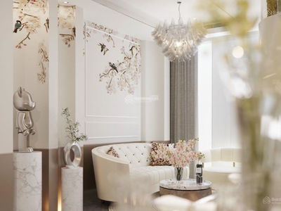 The Peak, Vietnam The Peak, Vietnam