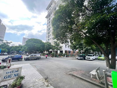 Apartment 312 Lac Long Quan, Vietnam Apartment 312 Lac Long Quan, Vietnam