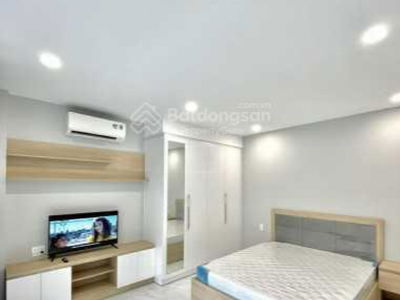 Chu Van An Street, Vietnam Chu Van An Street, Vietnam