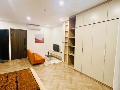 Hoang Cau Street, Vietnam Hoang Cau Street, Vietnam