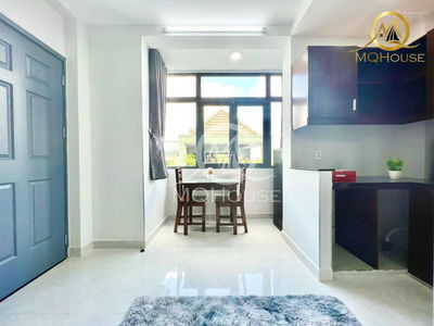 Bach Dang Street, Vietnam Bach Dang Street, Vietnam