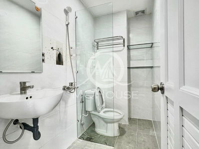 Bach Dang Street, Vietnam Bach Dang Street, Vietnam