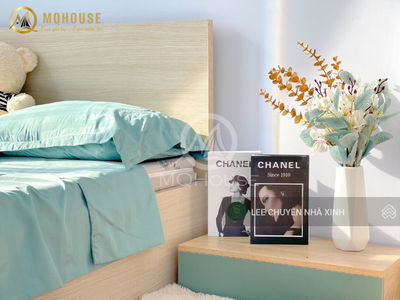 Au Co Street, Vietnam Au Co Street, Vietnam