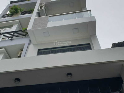 Cach Mang Thang Tam Street, Vietnam Cach Mang Thang Tam Street, Vietnam