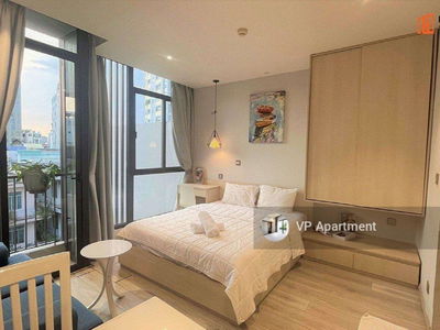 Nguyen Cuu Van Street, Vietnam Nguyen Cuu Van Street, Vietnam