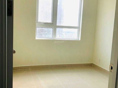 Topaz Elite, Vietnam Topaz Elite, Vietnam