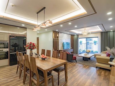 The Nine, Vietnam The Nine, Vietnam