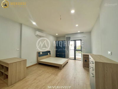 Bui Dinh Tuy Street, Vietnam Bui Dinh Tuy Street, Vietnam