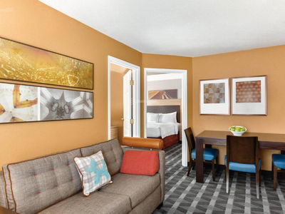 Hung Phat Silver Star, Vietnam  Hung Phat Silver Star, Vietnam