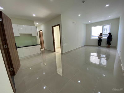 Topaz Elite, Vietnam Topaz Elite, Vietnam