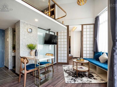 Nguyen Cuu Van Street, Vietnam Nguyen Cuu Van Street, Vietnam