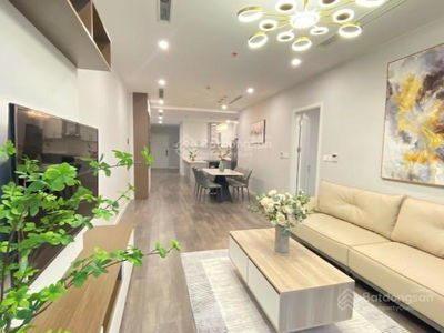 The Nine, Vietnam The Nine, Vietnam