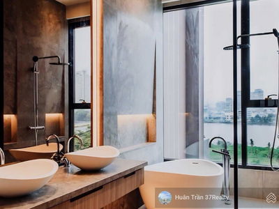 The River Thu Thiem Project, Vietnam  The River Thu Thiem Project, Vietnam