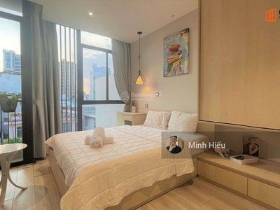 Nguyen Cuu Van Street, Vietnam Nguyen Cuu Van Street, Vietnam