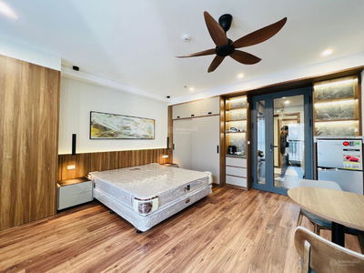 Hong Tien Street, Vietnam Hong Tien Street, Vietnam