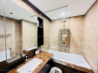 Hong Tien Street, Vietnam Hong Tien Street, Vietnam