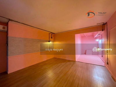 10500, Bangkok, Thailand 10500, Bangkok, Thailand