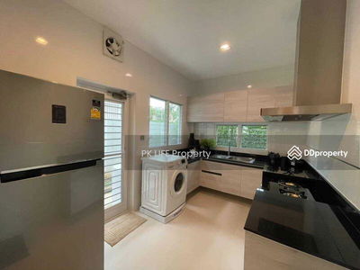 Alojamiento en Ban Ratsada, Thailand Alojamiento en Ban Ratsada, Thailand