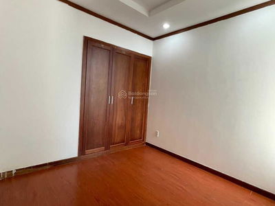 Hoàng Anh Thanh Bình, Vietnam Hoàng Anh Thanh Bình, Vietnam