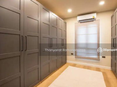 Beautiful house for rent located in Ekkamai Sukhumvit, Bangkok, Thailand Beautiful house for rent located in Ekkamai Sukhumvit, Bangkok, Thailand