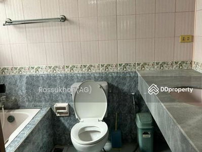 Rangsiya Sukhumvit 103, Bangkok, Thailand Rangsiya Sukhumvit 103, Bangkok, Thailand