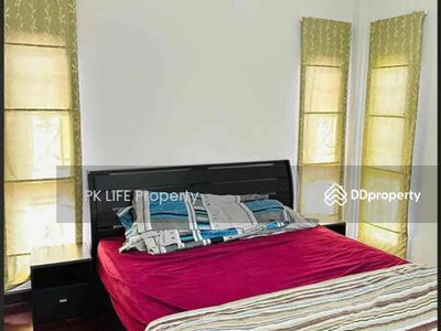 Gehäuse In Kathu, Thailand Gehäuse In Kathu, Thailand