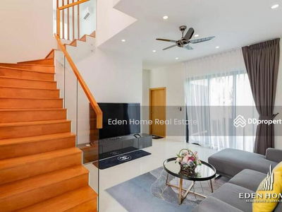 Modern 3-Bedroom Pool Villa in Cherngtalay, Phuket., Thailand Modern 3-Bedroom Pool Villa in Cherngtalay, Phuket., Thailand