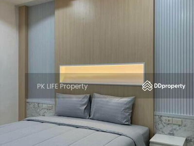 Gehäuse In Ban Ratsada, Thailand Gehäuse In Ban Ratsada, Thailand