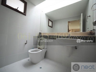 Moobaan Setthasiri Bangna-Wongwaen, Samut Prakan, Thailand Moobaan Setthasiri Bangna-Wongwaen, Samut Prakan, Thailand