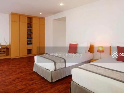 Ekamai Gardens, Bangkok, Thailand Ekamai Gardens, Bangkok, Thailand