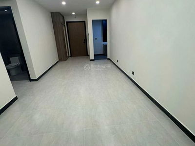 De La Sol, Vietnam De La Sol, Vietnam