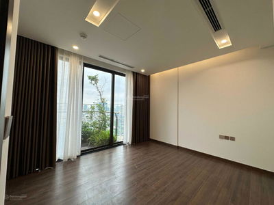 Green Diamond, Vietnam Green Diamond, Vietnam